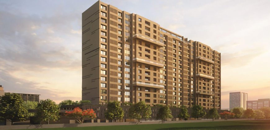 4.5 BHK SPACIOUS FLAT FOR SALE AT AMAR LANDMARK, BANER, PUNE.