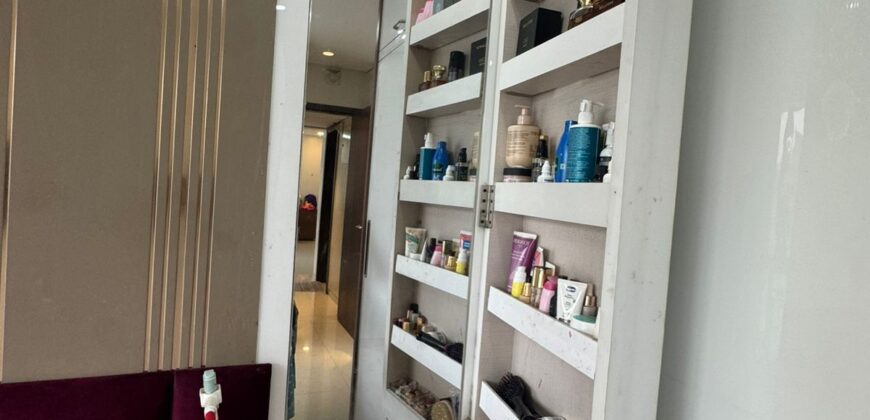 2 BHK FOR SALE AT APOSTROPHE NEXT , WAKAD