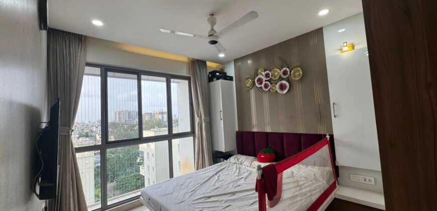 2 BHK FOR SALE AT APOSTROPHE NEXT , WAKAD